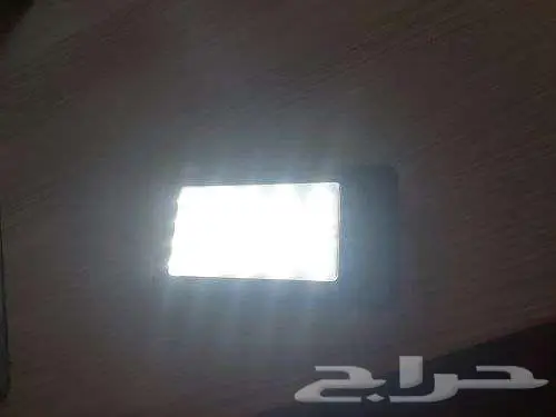 صندوق سعة 6 بطاريات نوع 18650 بنك طاقة واضاءة ب 20 led 2