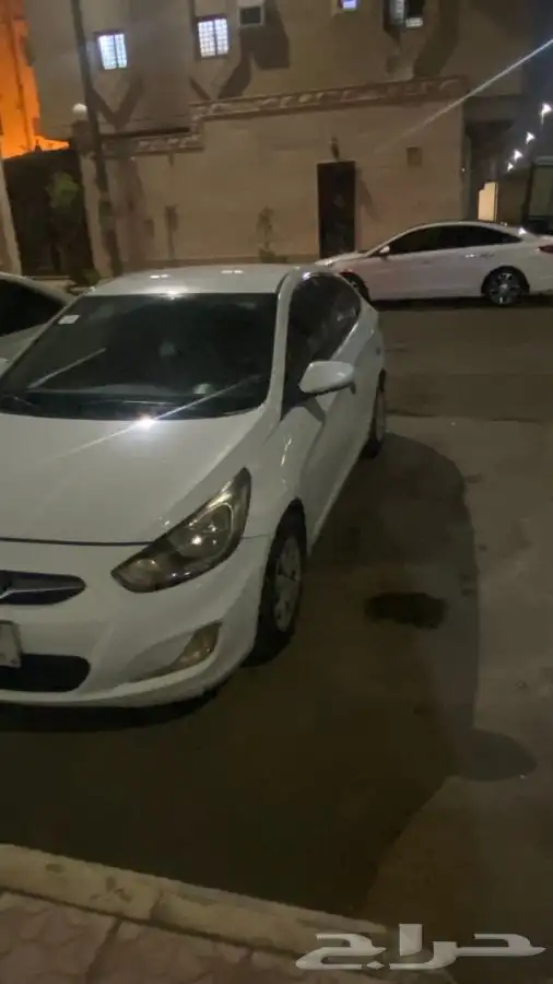 للبيع اكسنت 0