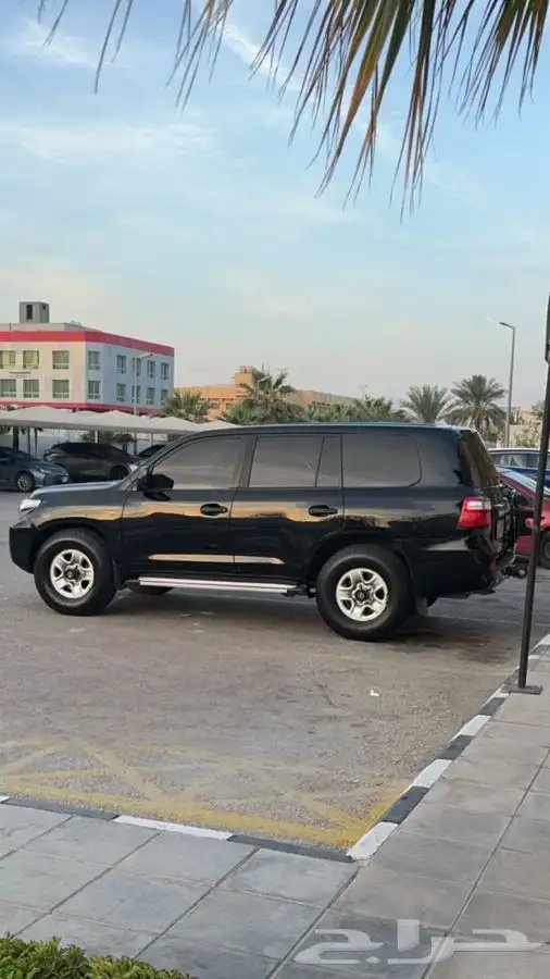 لاندكروزز جي 2013 منوه للمستخدم 1