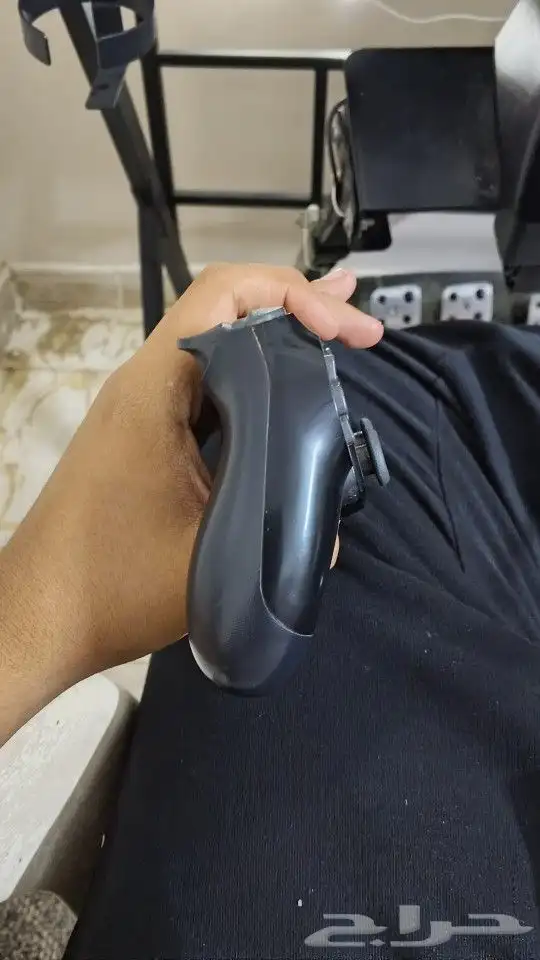 يد سوني فور 2