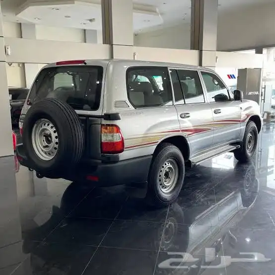 الي عنده جكسار للبيع 0