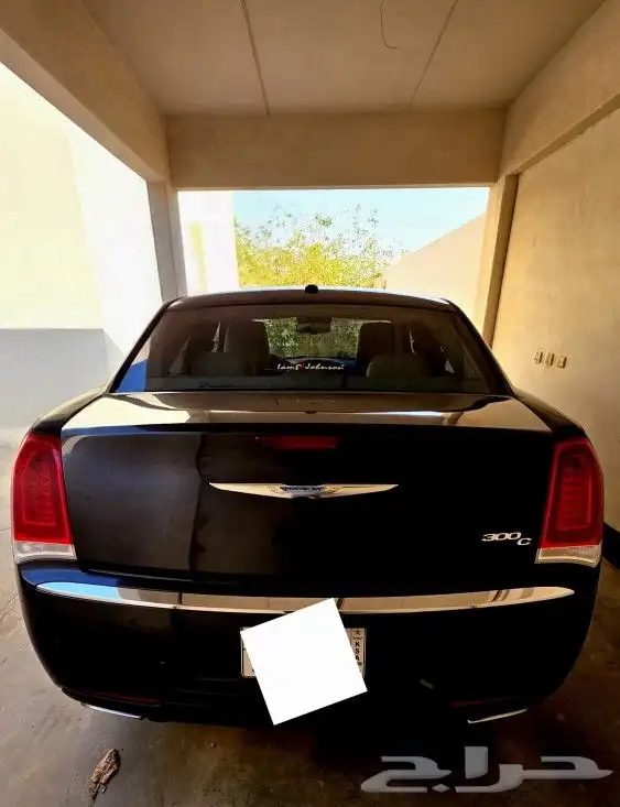 كرايسلر 300c هيمي مالك اول من الوكاله 1