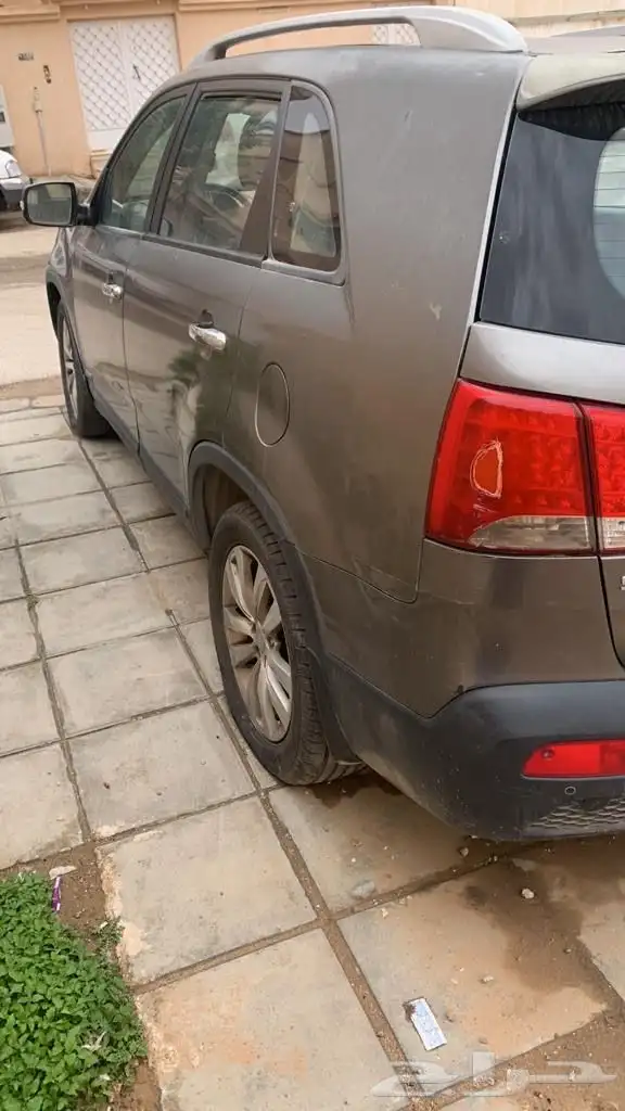 جيب كيا سيرنتو للبيع حديد تشليح 0