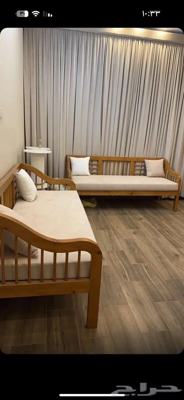 خمسه كراسي خشبيه 1