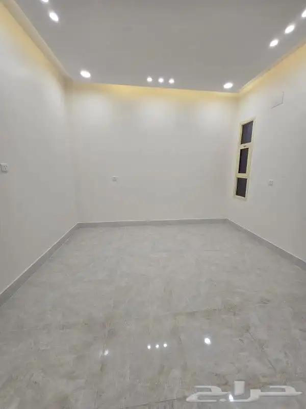 للبيع روف علوي مع ملحق مصعد شغال جاهز تشطيب راقي 650الف 11