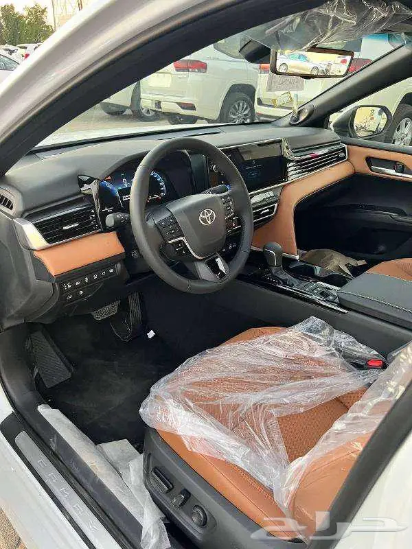 تويوتا-كامرى -لومير- هايبرد 2025-سعودى -بطاقه 7