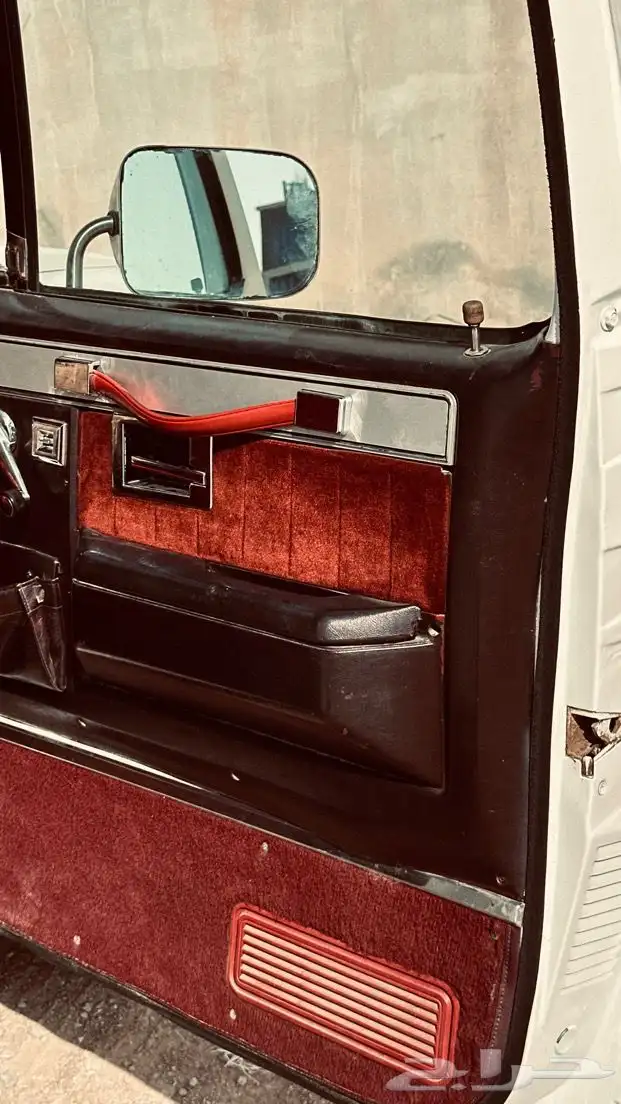 جمس بهبهاني موديل 1982 ( 454 ) 9