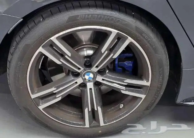 بي ام دابليو 320iM 2025معرض الميموني للاستيراد من كوريا 4