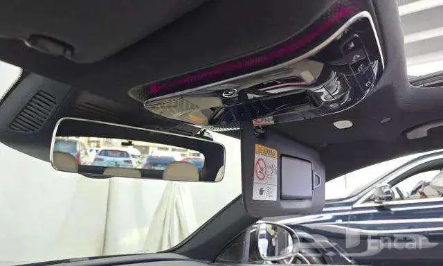 مرسيدس C200 موديل 2024 13