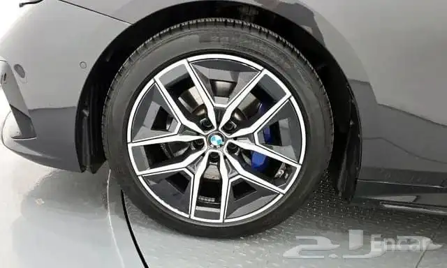Bmw 520i msport موديل 2024 استيراد كوريا 12