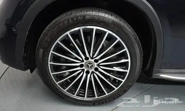 مرسيدس Glc300 x موديل 2023 استيراد كوريا 9