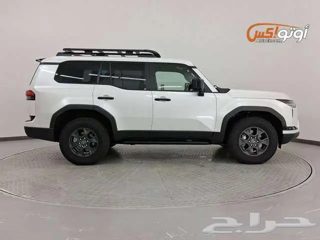 2024 لكزس GX 550 أوفرتريل 4
