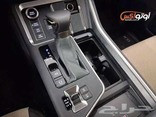 2024 لكزس GX 550 أوفرتريل 14