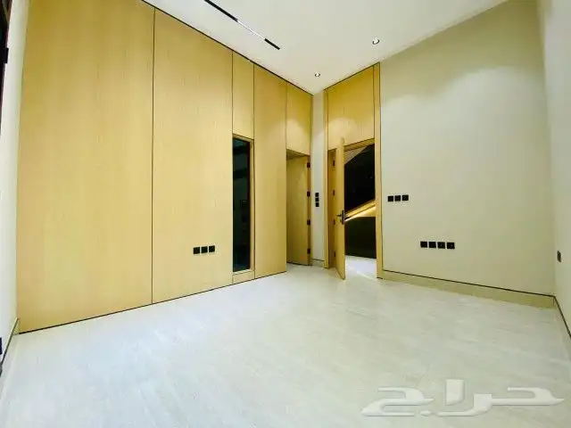 فيلا فاخره بحي المهدية 28