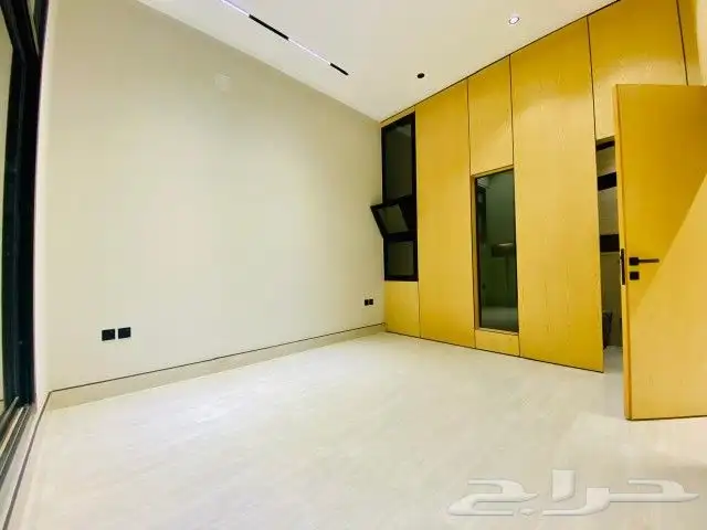 فيلا فاخره بحي المهدية 26