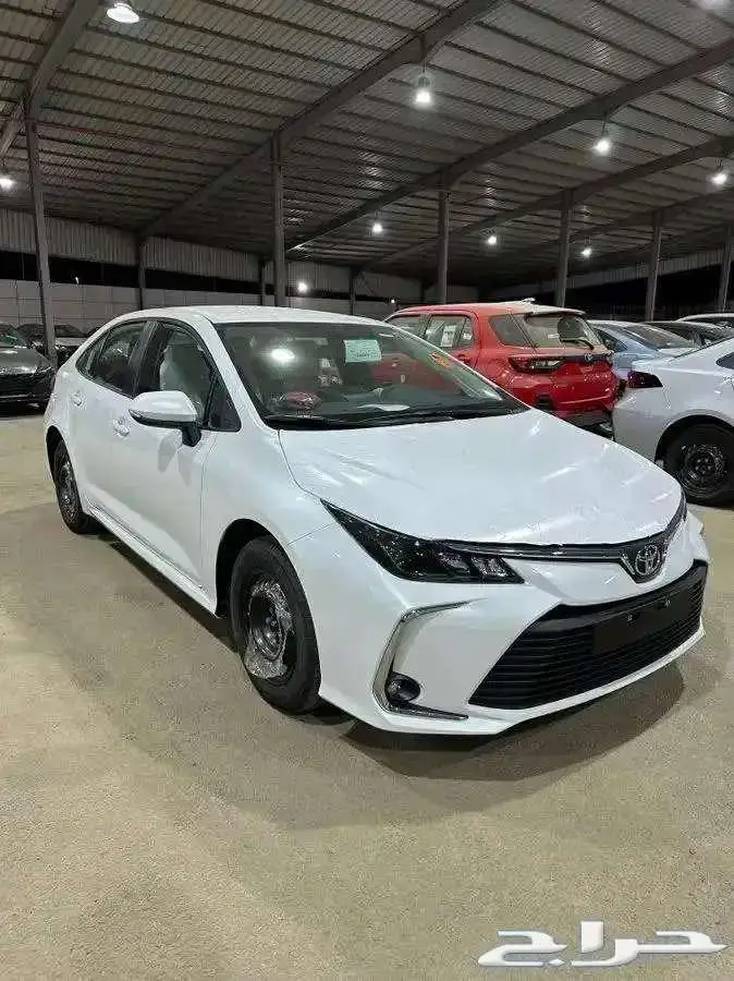تويوتاكورولا XLI 2.0 طيس 2025 ابيض كاش اقساط 0