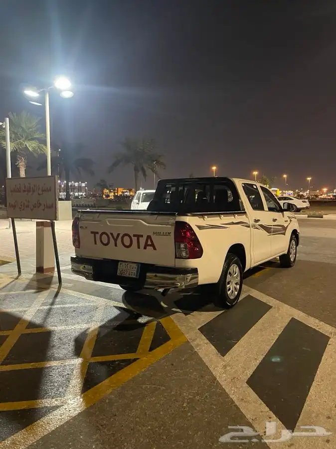 هايلكس 2018م سعودي جي ال اكس مالك اول 5