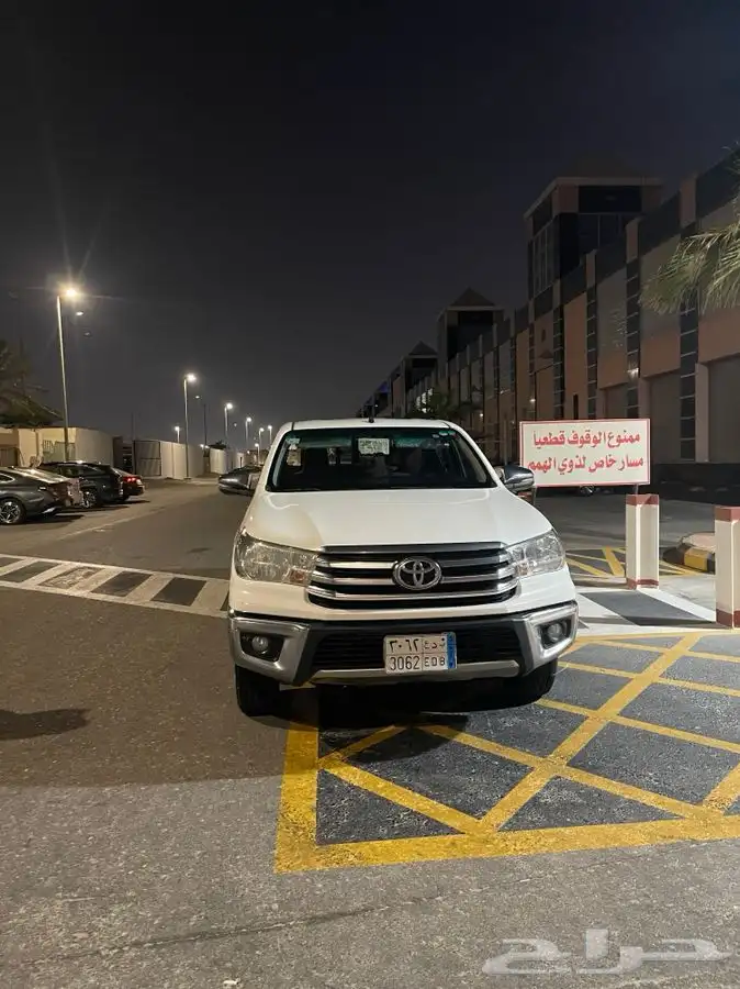 هايلكس 2018م سعودي جي ال اكس مالك اول 3