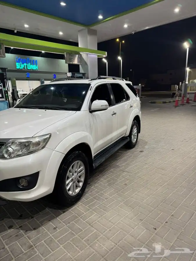 فورشنر 2015 دبل قير عادي فل مكيف مركزي 0