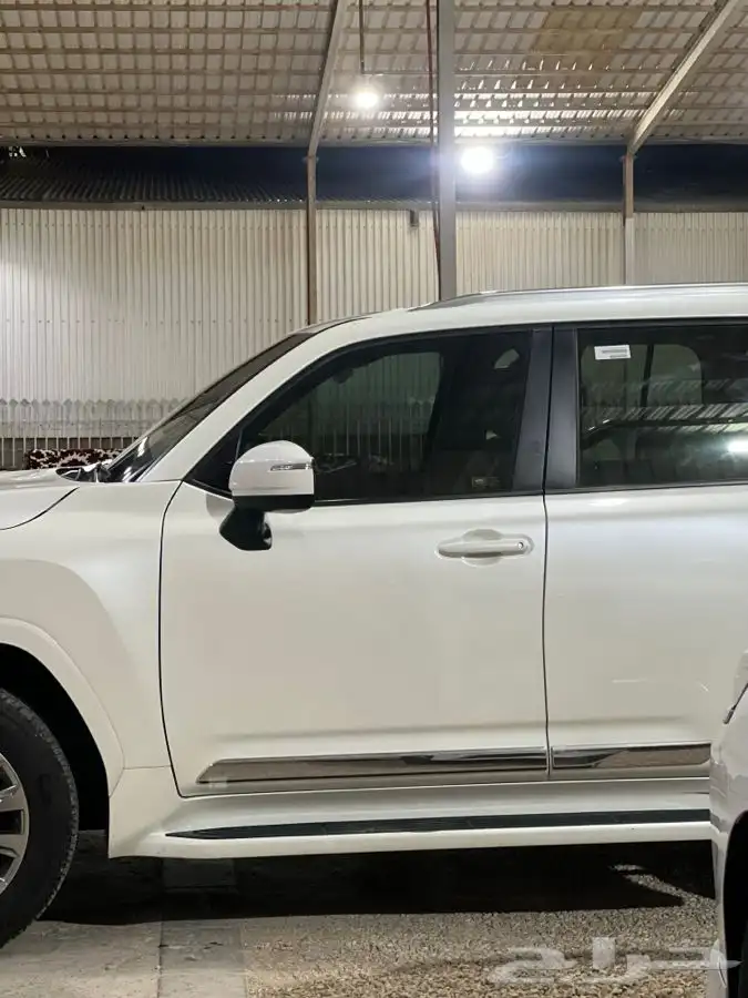 تويوتا لاندكروزر L3 11