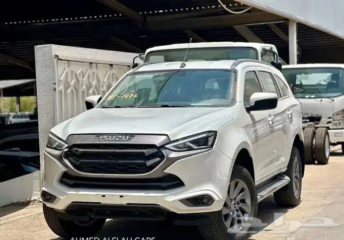 ايسوزو جيب Mux 2024 وارد العيسي 7