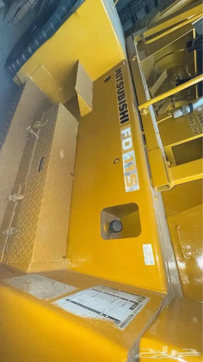 للبيع فور كلفت ميتسوبيشي مديل 1998 5