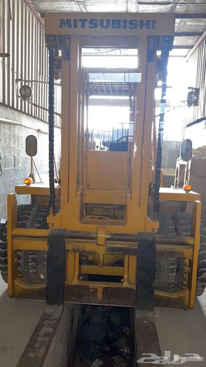 للبيع فور كلفت ميتسوبيشي مديل 1998 2