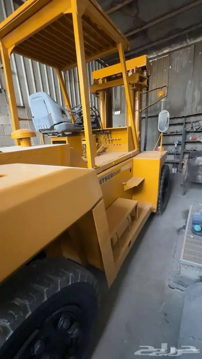 للبيع فور كلفت ميتسوبيشي مديل 1998 4