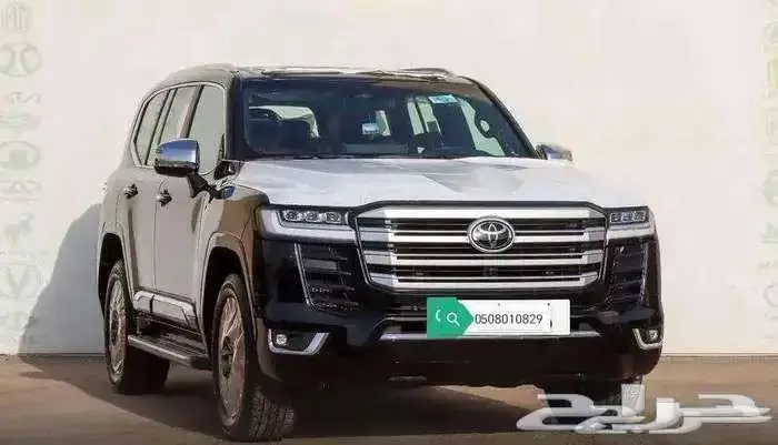 لاندكروزر VXR اسود 2025 14