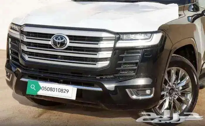 لاندكروزر VXR اسود 2025 12