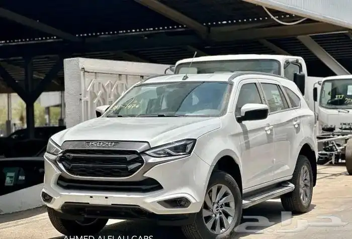 ايسوزو جيب Mux 2024 وارد العيسي 8