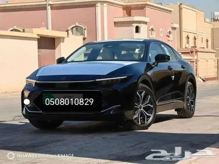 كراون بريميوم اسود 2025 0