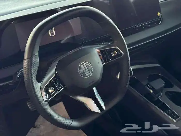 ام جى 7 ستاندرد 2025 2