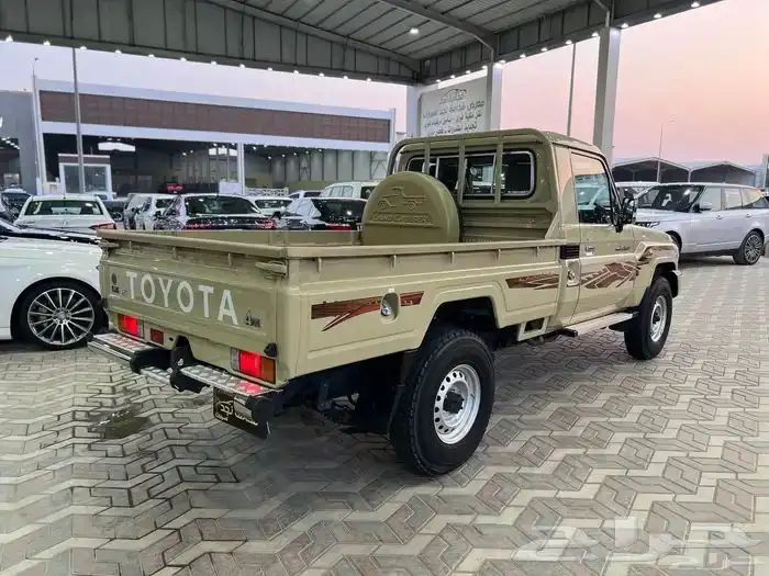 تويوتا شاص 2023 سعودي سلق فل كامل ماشي 52 الف 3