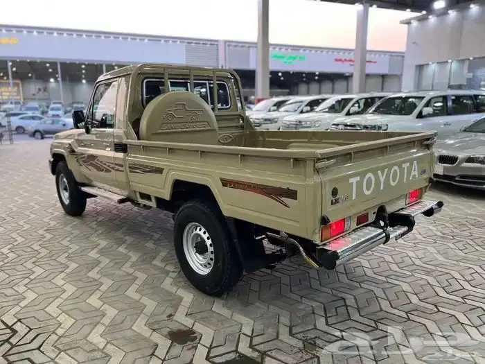 تويوتا شاص 2023 سعودي سلق فل كامل ماشي 52 الف 5