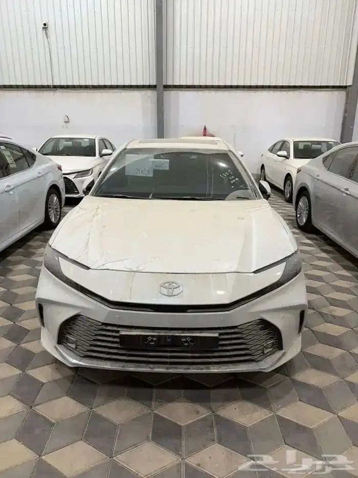 كامري 2025 LE خليجي بطاقه جمركية وارد قطر 0