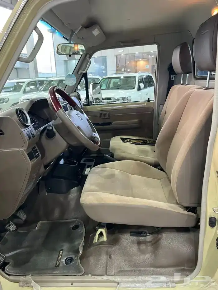 تويوتا شاص 2023 سعودي سلق فل كامل ماشي 52 الف 11