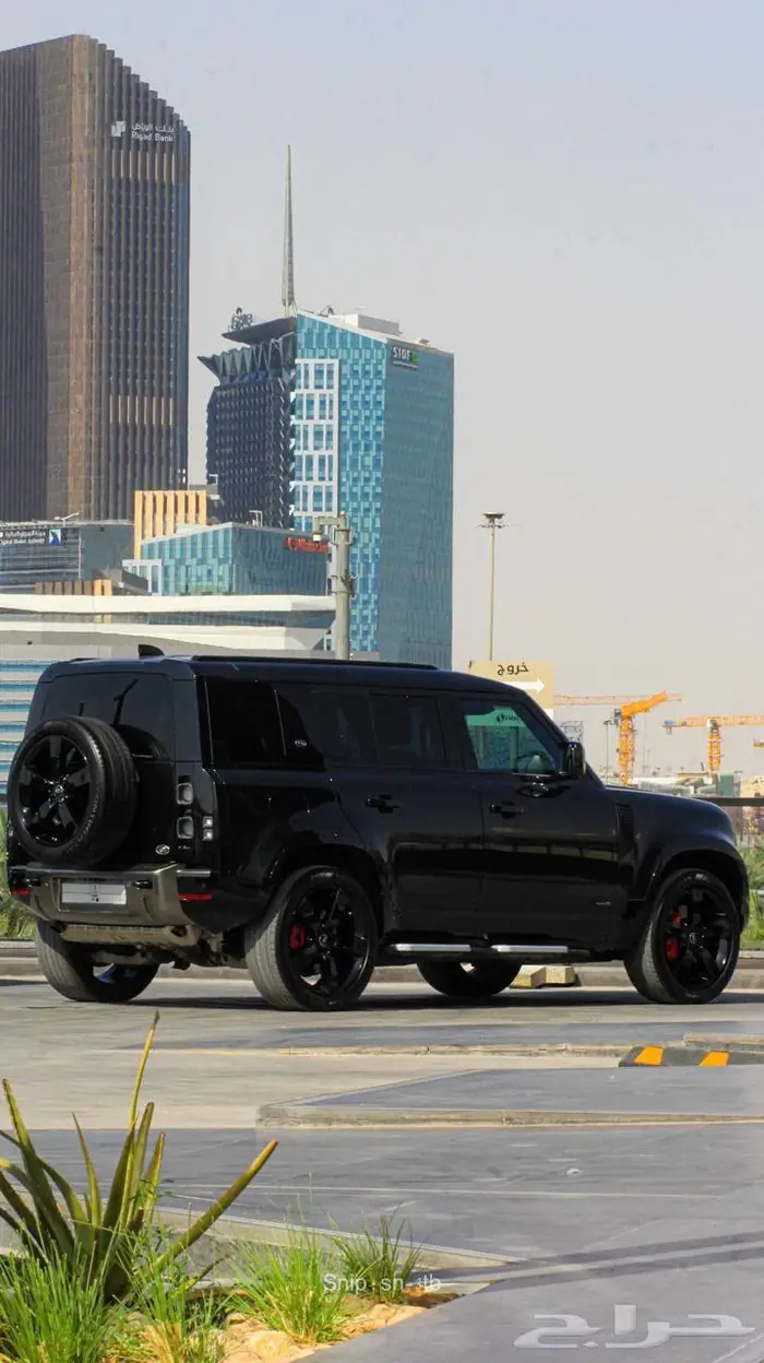 Defender X 110 V6 - 2021 - اعلى فئة في ديفيندر 7 مقاعد 3