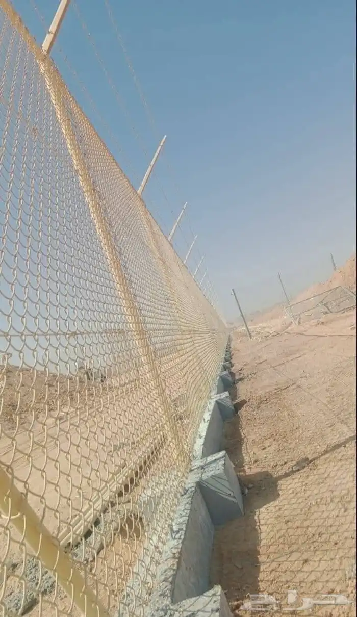 شبوك جميع اعمال الشبوك المجلفن والسياج 1