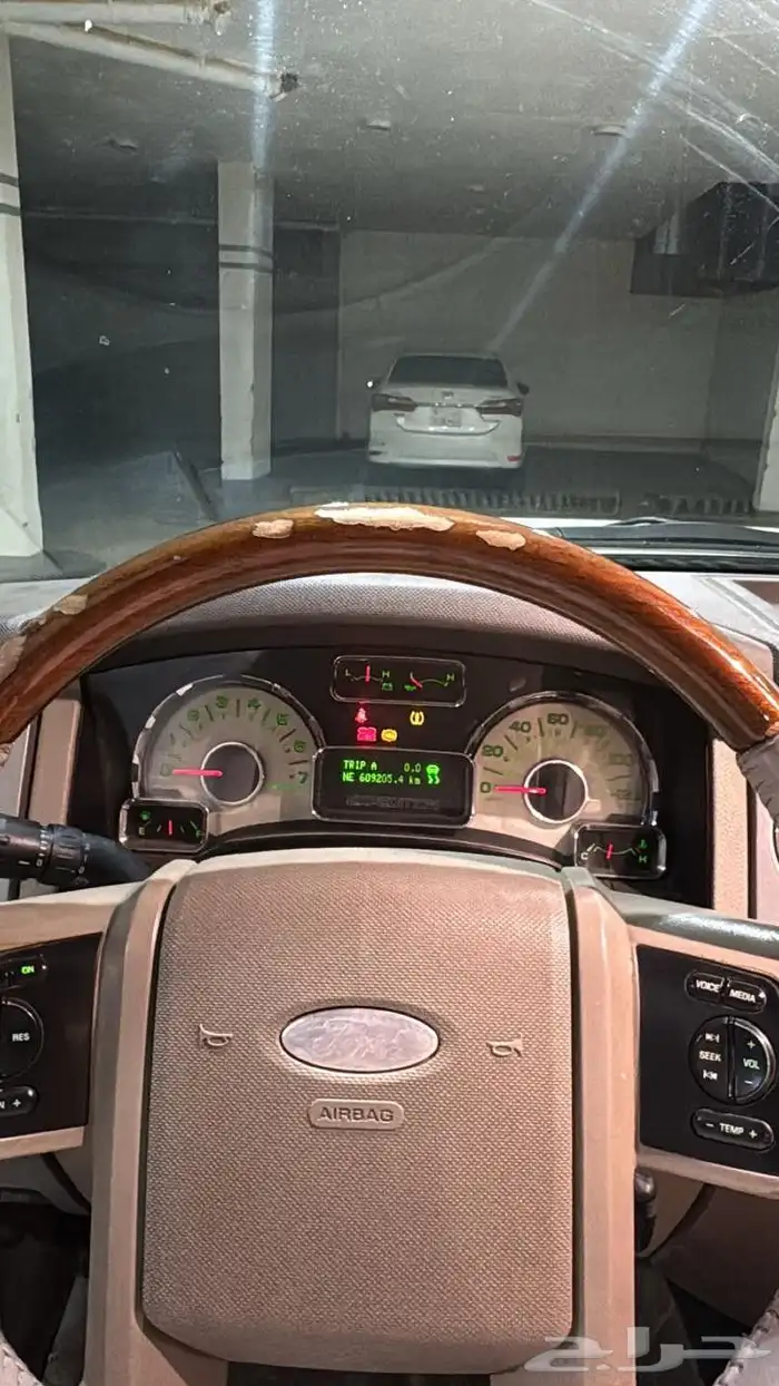 فورد اكسبديشن 13