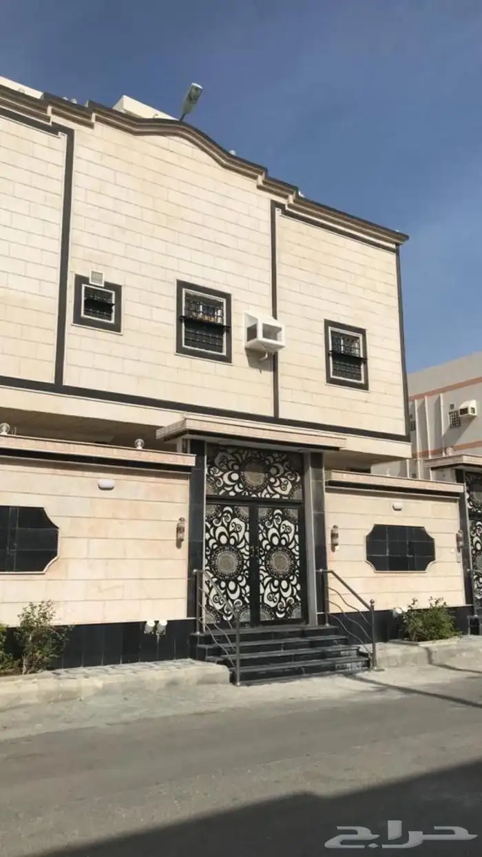 شقة للأيجار ملحق 3 غرف في القرينية ب 22000 0