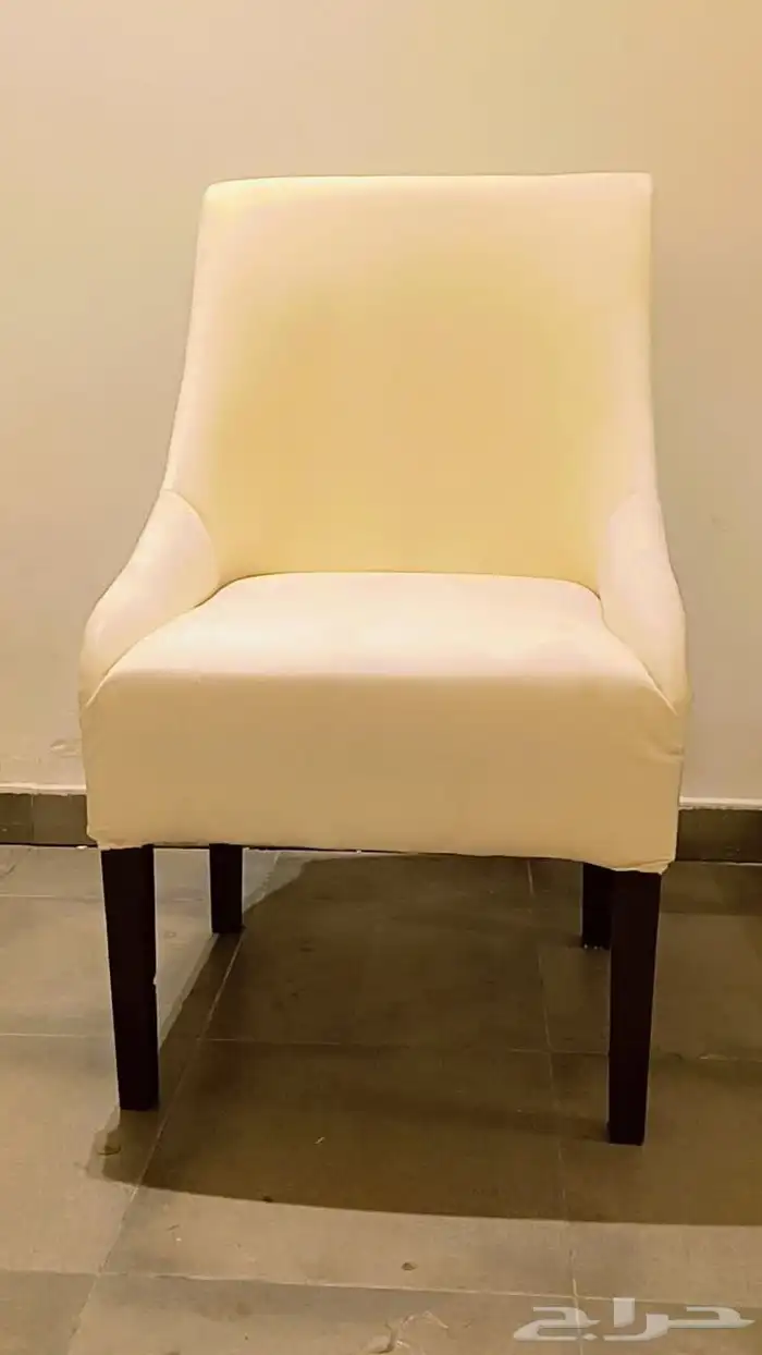 تاجير كنب مفرد وثلاثي تاجير طاولات كوكتيل تاجير كراسي سفرة 1