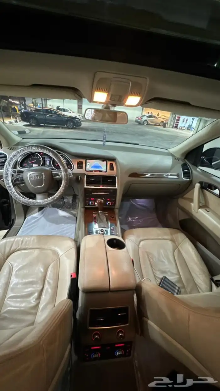 Q7 اودي 1