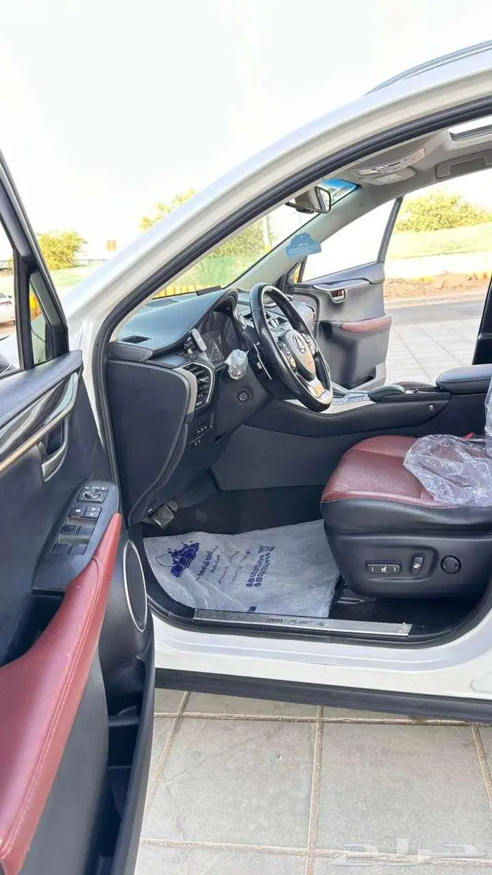 لكزس 2015 NX200T 4