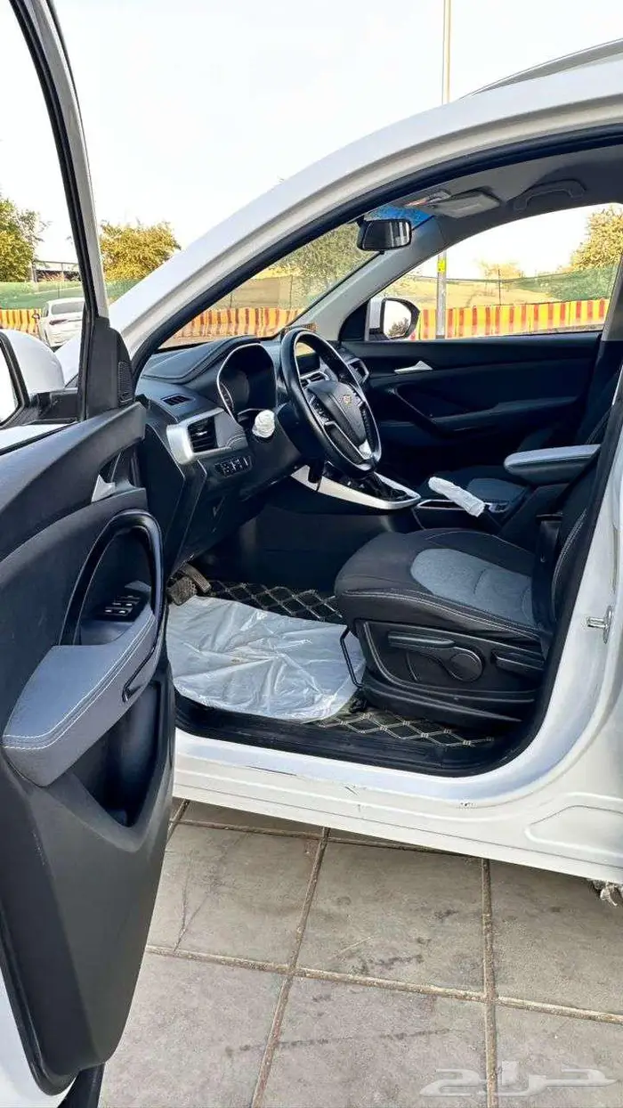 شيفرولية كابتيفا 2023 LS 4