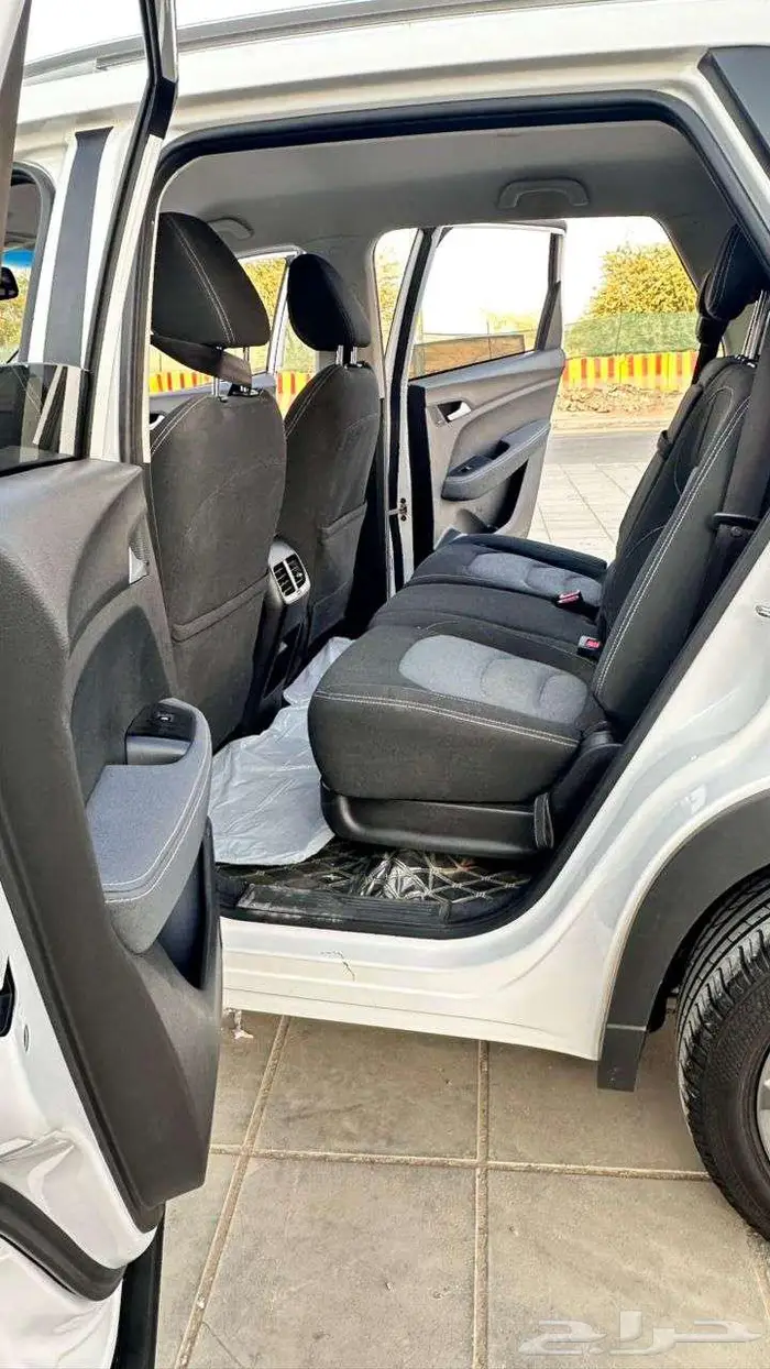 شيفرولية كابتيفا 2023 LS 11