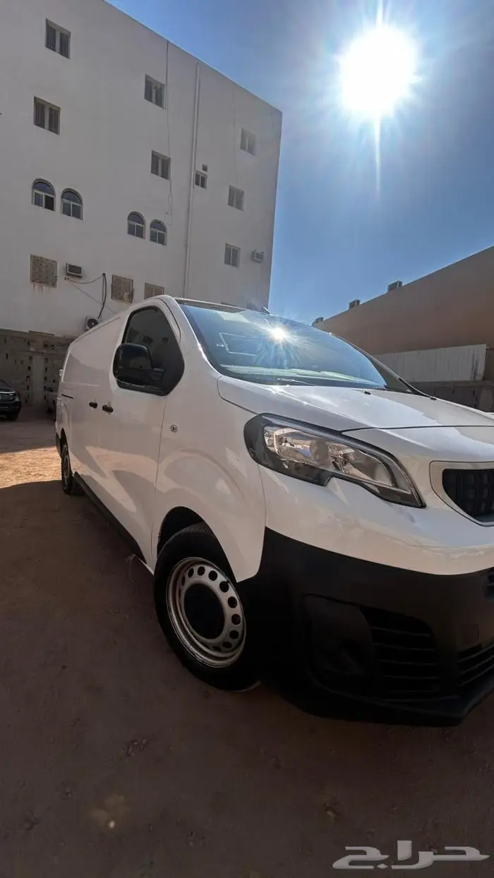 بيجو اكسبيرت 3