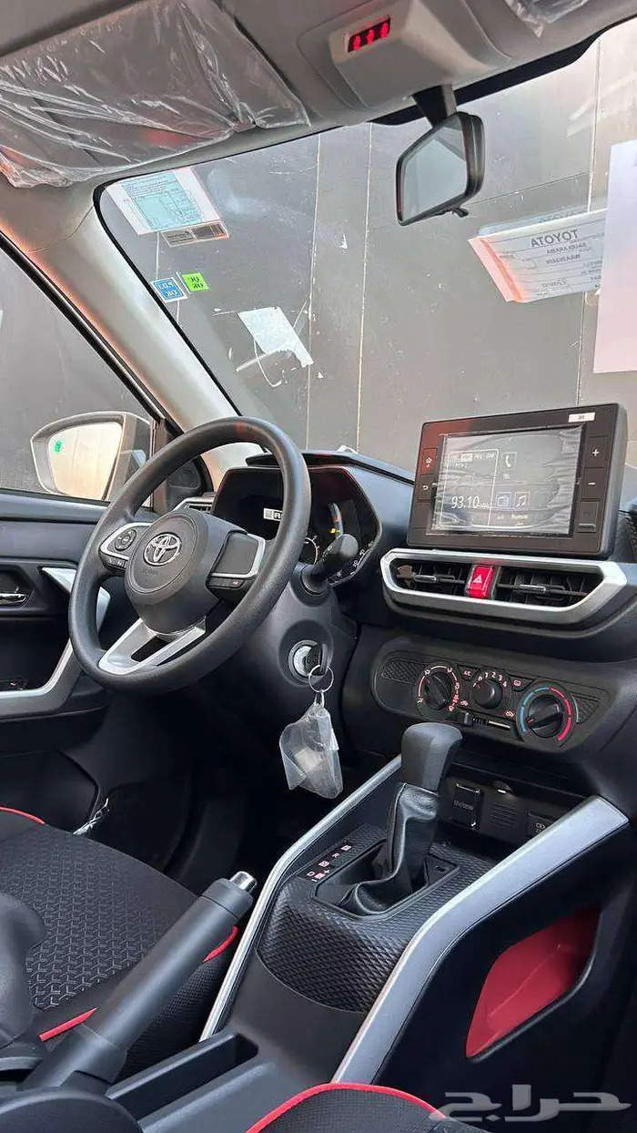 تويوتا رايز 2026 ستاندر لدى شركة عبدالمجيد الخضر 12