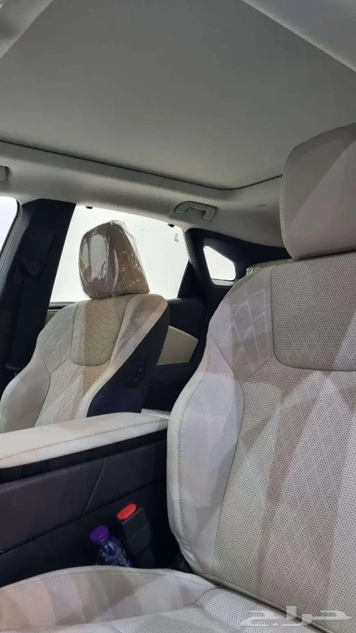 لكزس RX 350 موديل 2024 فل اوبشن 6