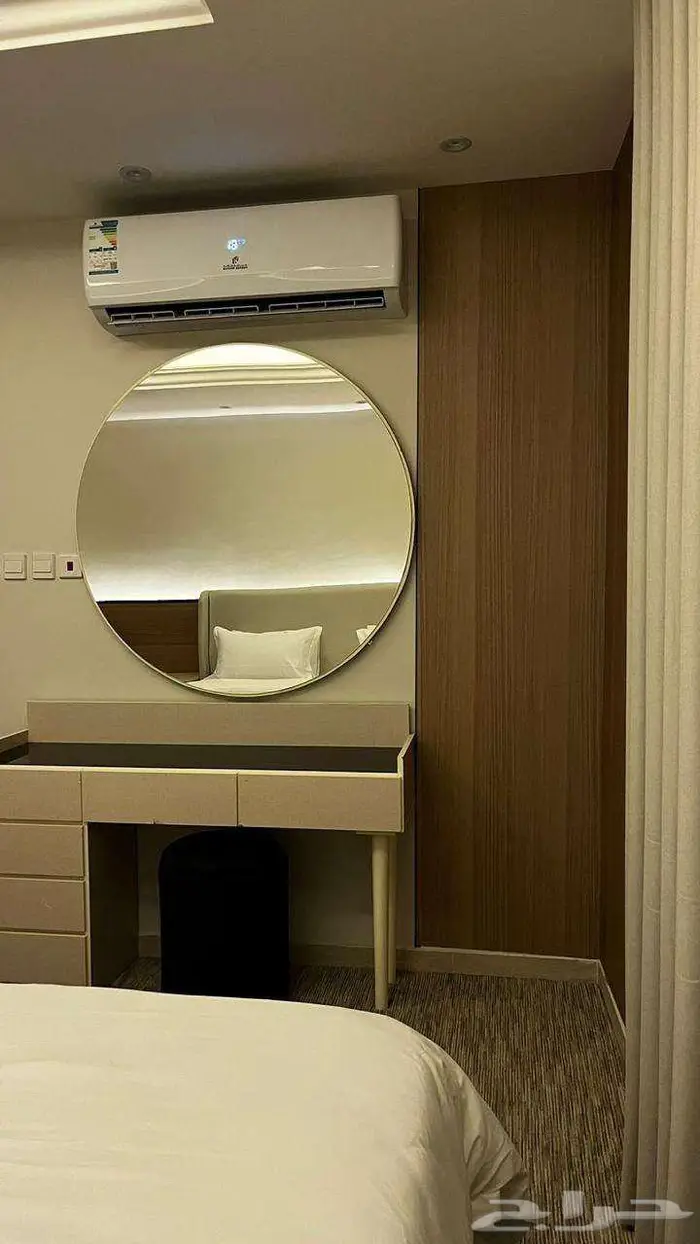 للايجار   شقة مؤثثة بالكامل   إيجار شهري ويومي 20